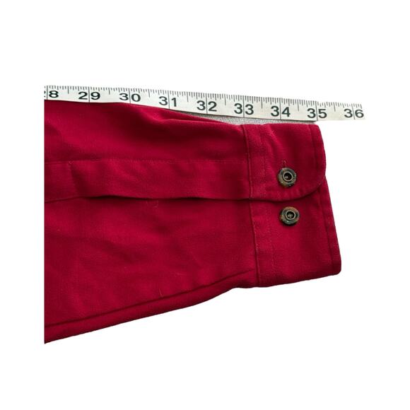 Authentic St. John's Bay Women's Red Long Sleeve Blouse Size Large - Picture 6 of 6